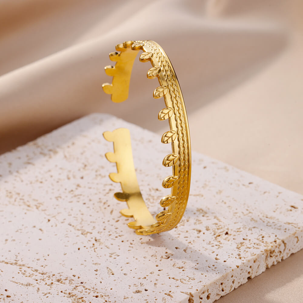 Pleated Pattern Open Bracelet for Women in Stainless Steel