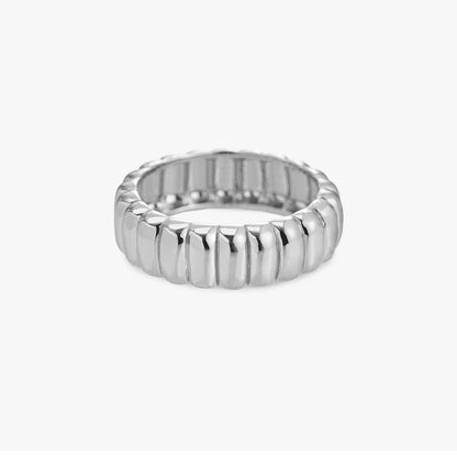 Fettuccine Croissant Ring | Gold Titanium Steel Silver Alloy