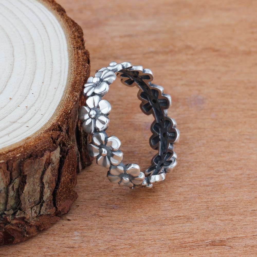 Thai Silver Full Circle Flower Ring | Vintage Unisex
