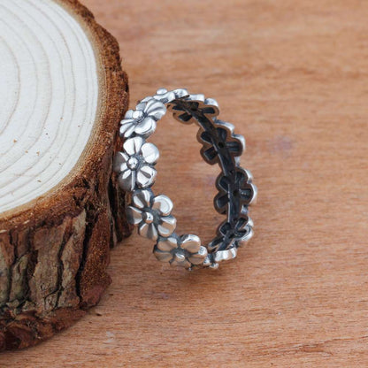 Thai Silver Full Circle Flower Ring | Vintage Unisex