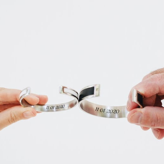 Personalized Matching Couple Bracelets Set 2 – Custom Engraved His & Hers Bracelets