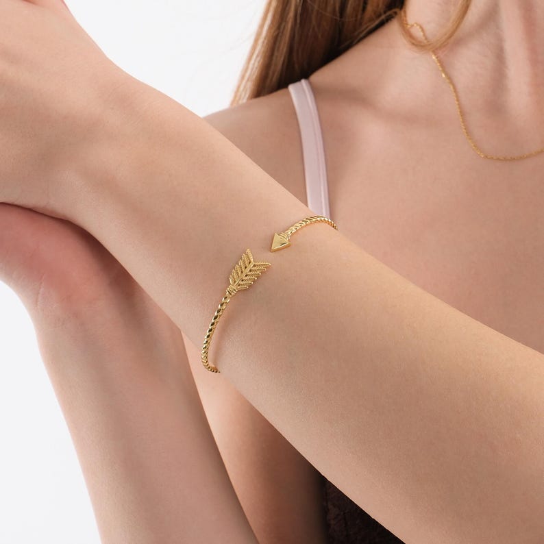 Matching Couple Bracelets Set 2 – Minimalist Open Cuff Bracelets for Couples
