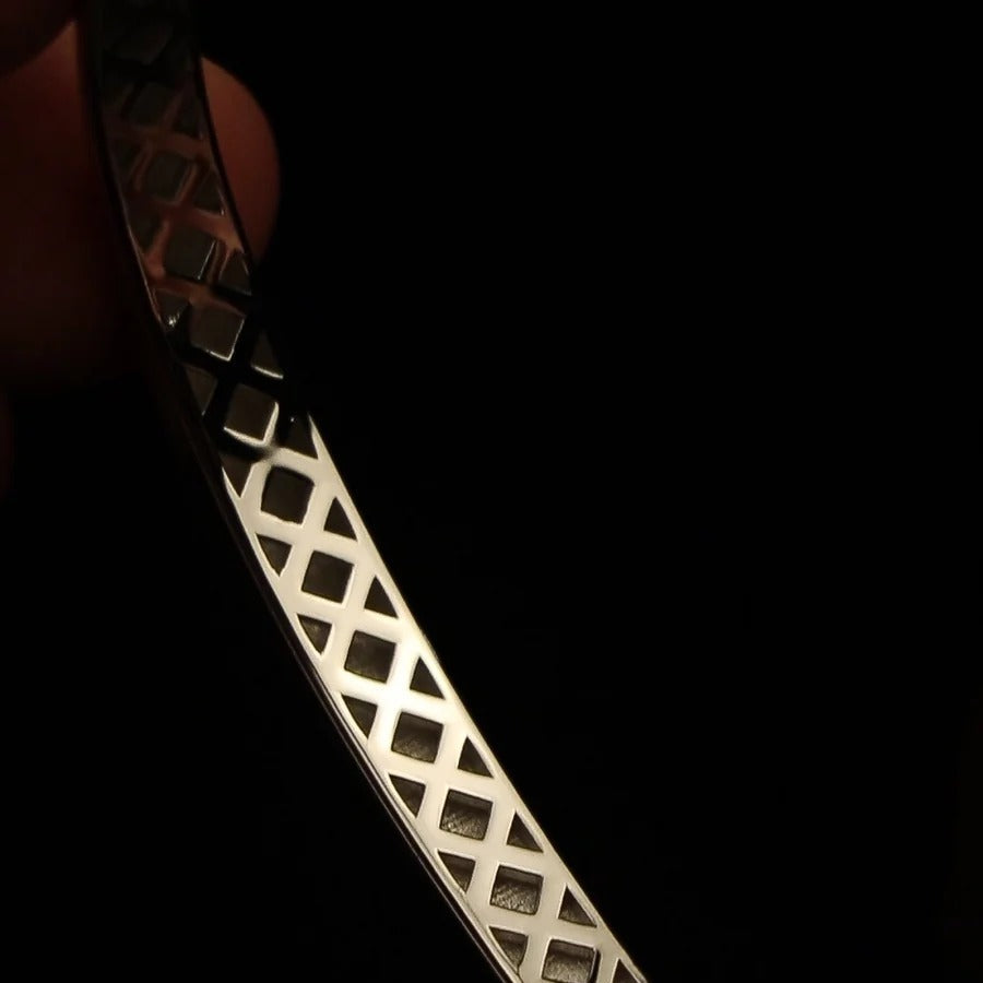 Silver Cuff Bracelet – Minimalist Unisex