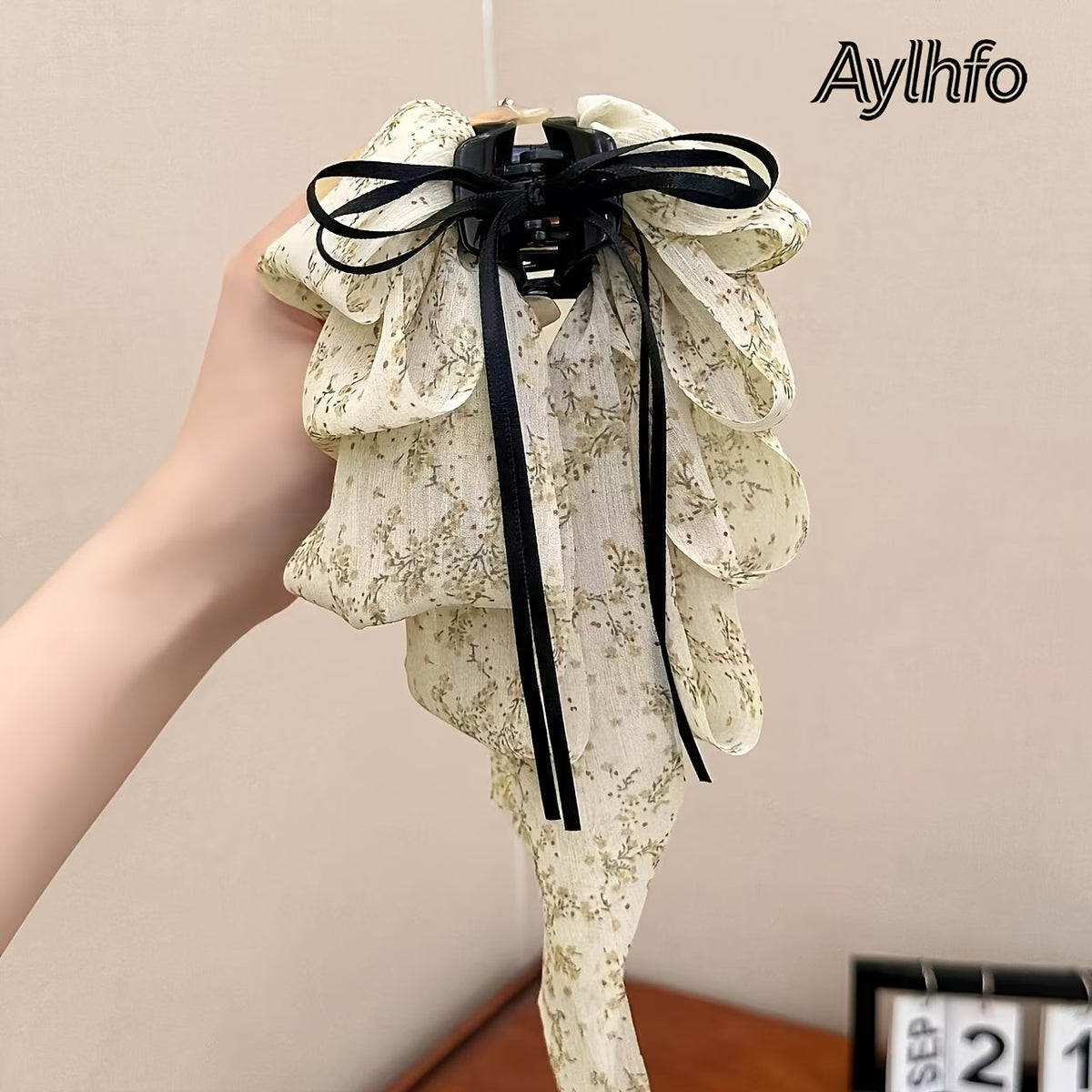 Women's Bow Ponytail Claw Clip – Elegant Multi-Layer Ribbon Hair Accessory